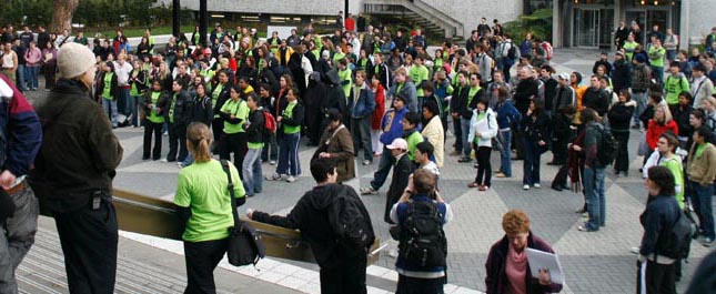  The campaign's climactic rally outside the Central Library. (Photo: Alexey Blinov)